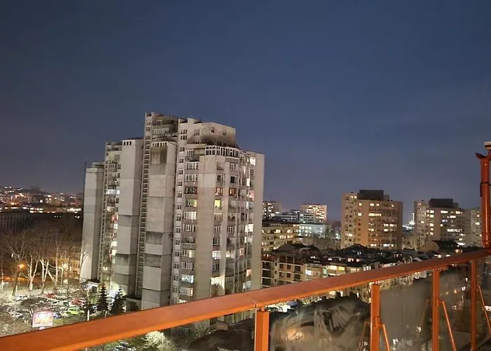 тони 1 с панорамна морска гледка и паркинг Apartment *