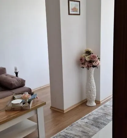 Apartament тони 1 с панорамна морска гледка и паркинг Warna